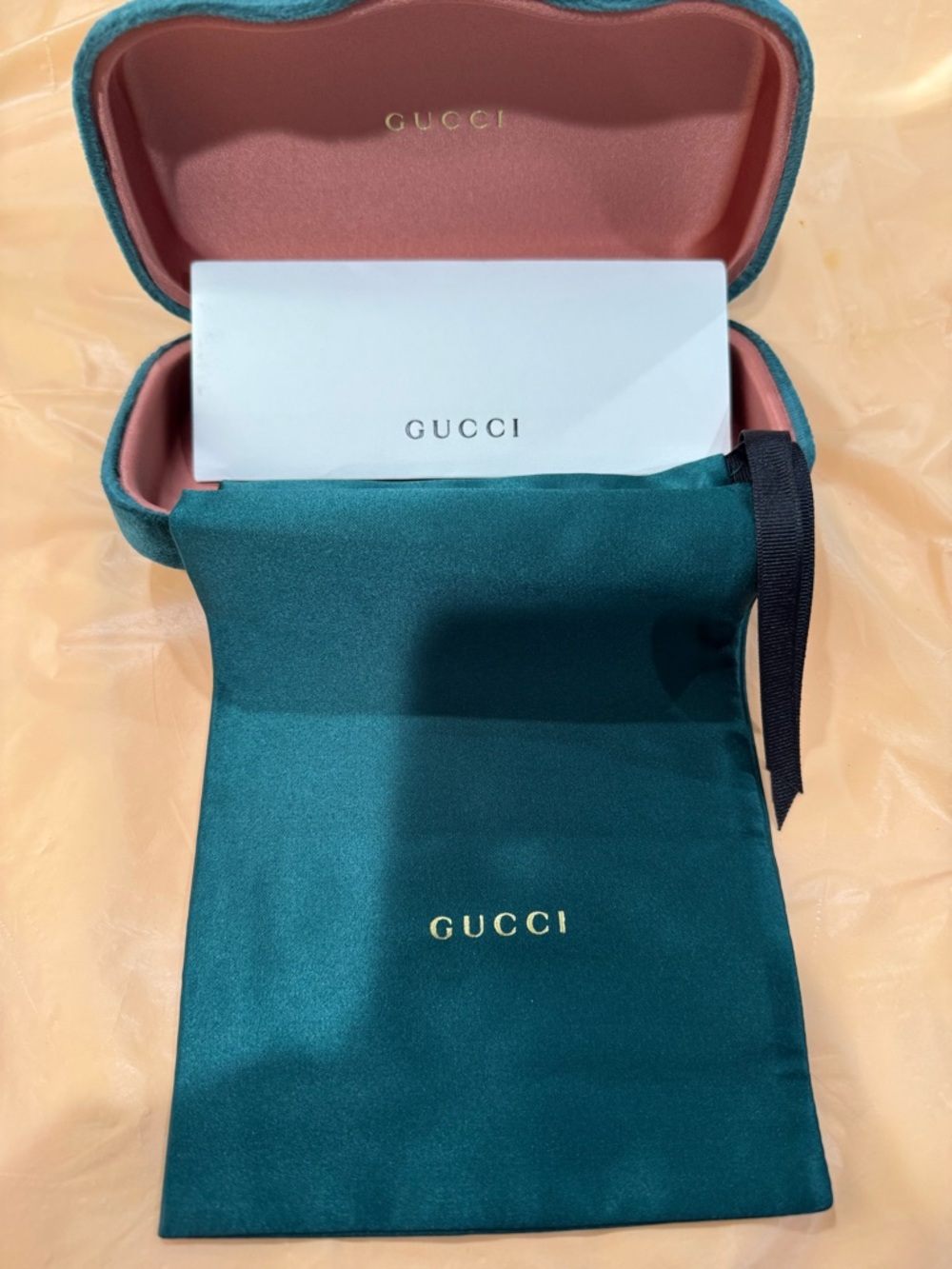 Gucci Sunglasses Cases in Teal and Purple - Picture 4 of 6